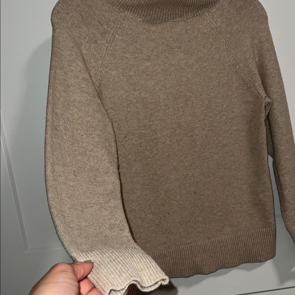 Loft sweater - size xs - Picture 5 of 7